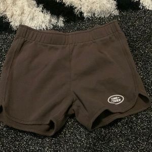 Land Rover shorts kids size xxl
